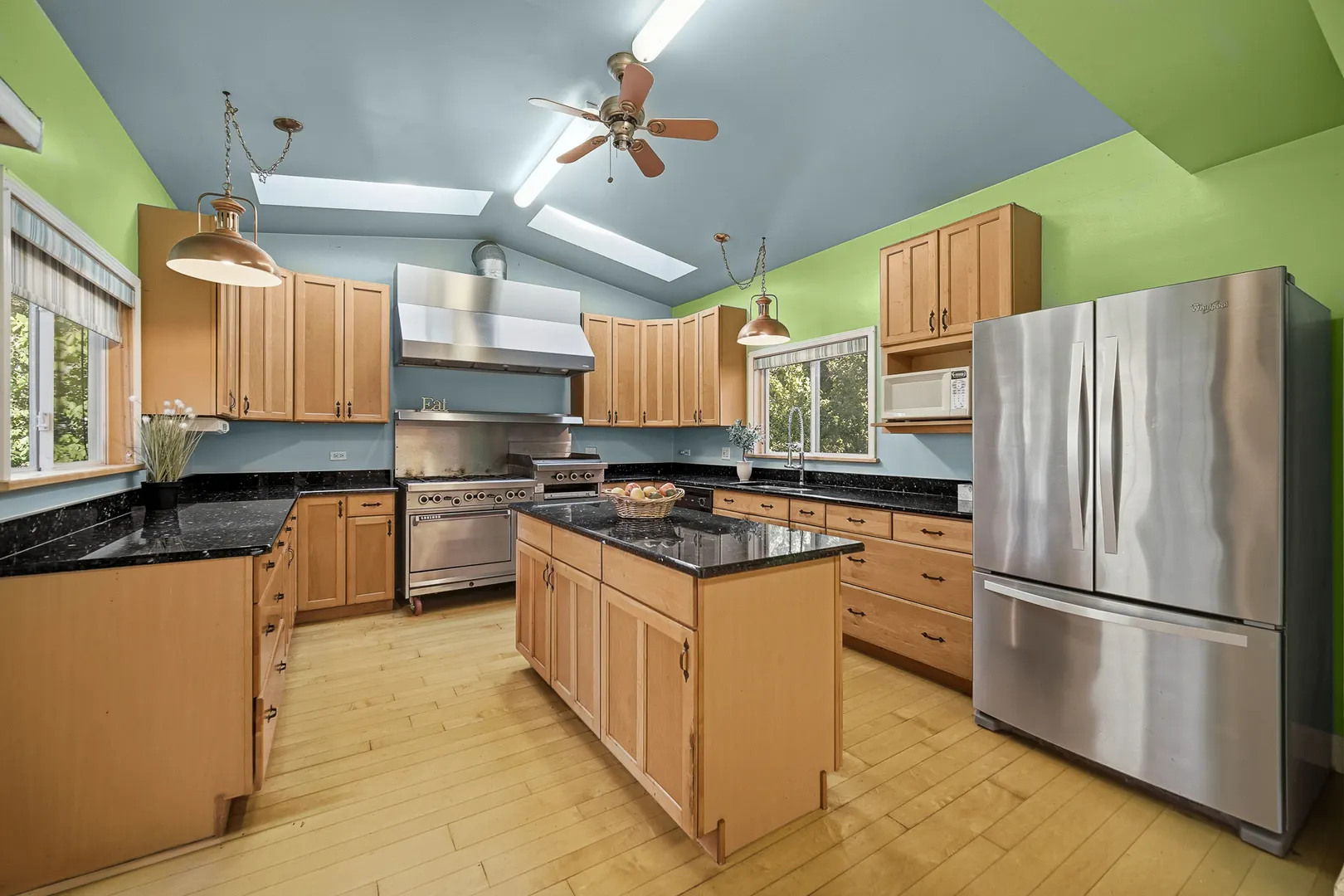 218 Londonderry Court IL