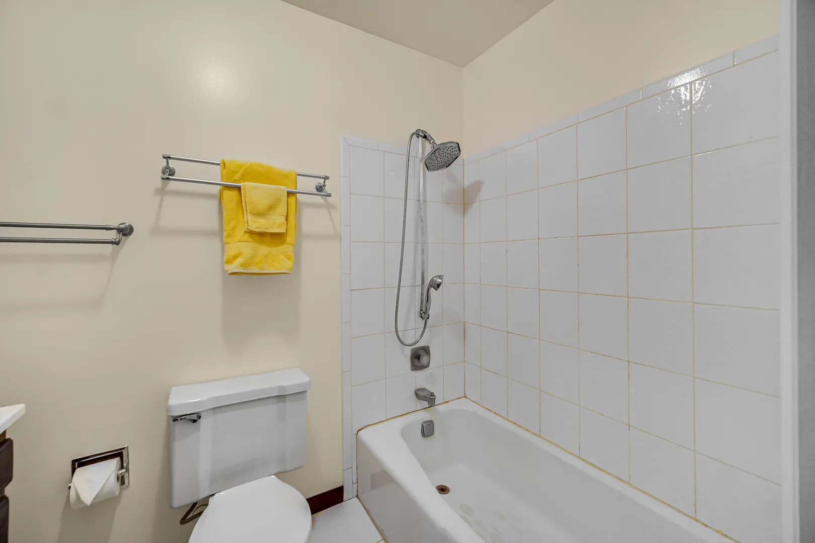 218 Londonderry Court IL
