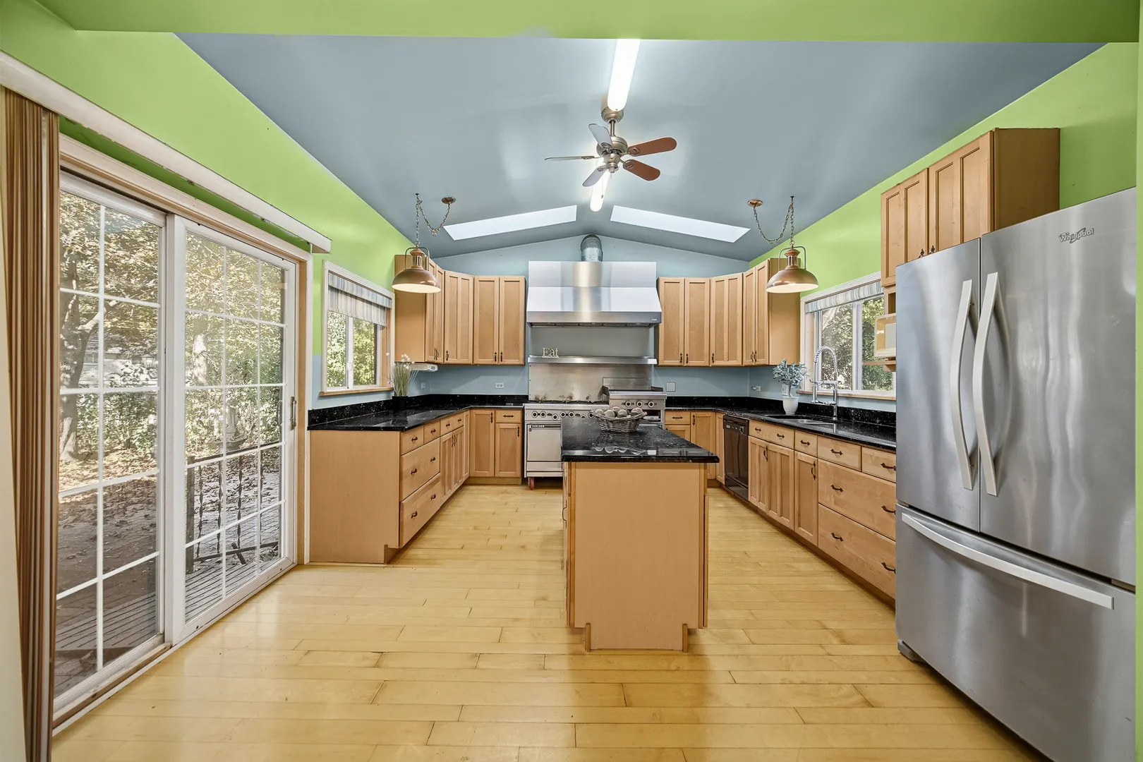 218 Londonderry Court IL