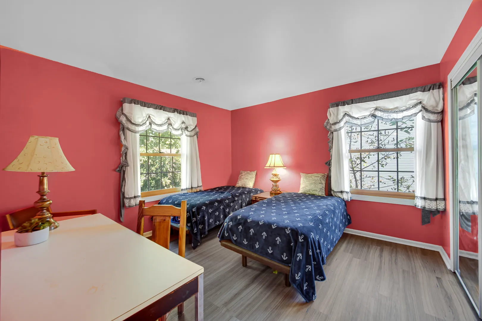 218 Londonderry Court IL
