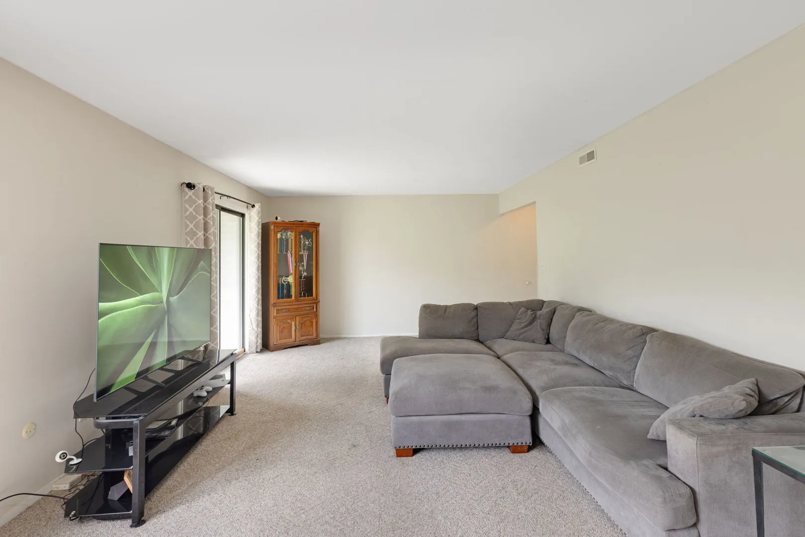 508 Waters Edge Drive IL #D