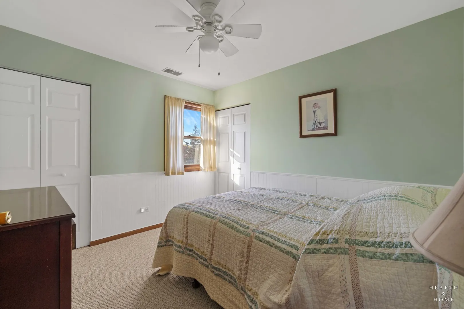 1453 BRIDGEDALE Road IL