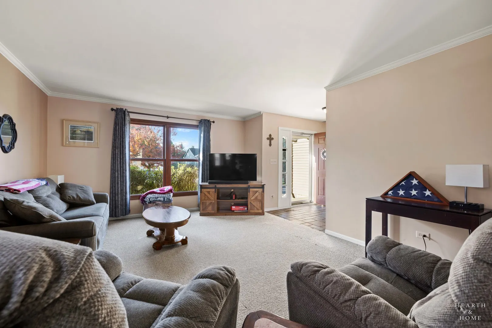 1453 BRIDGEDALE Road IL