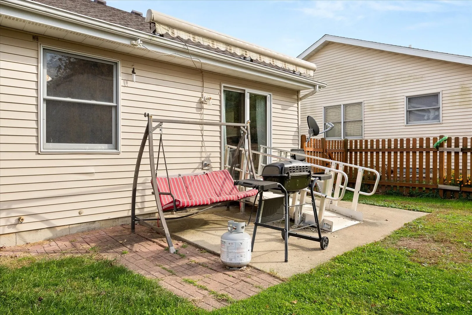 803 Ashbury Way IL