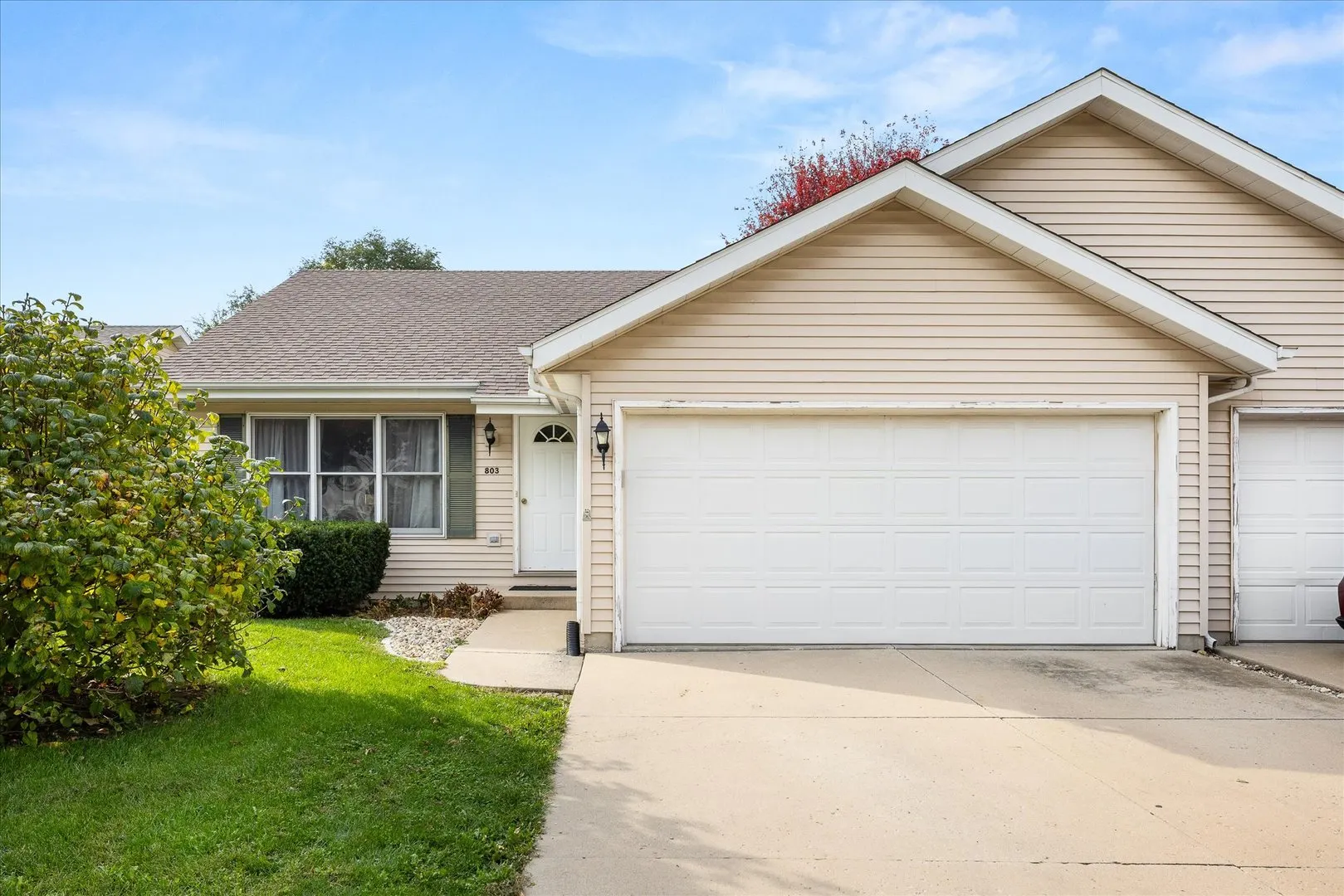 803 Ashbury Way IL