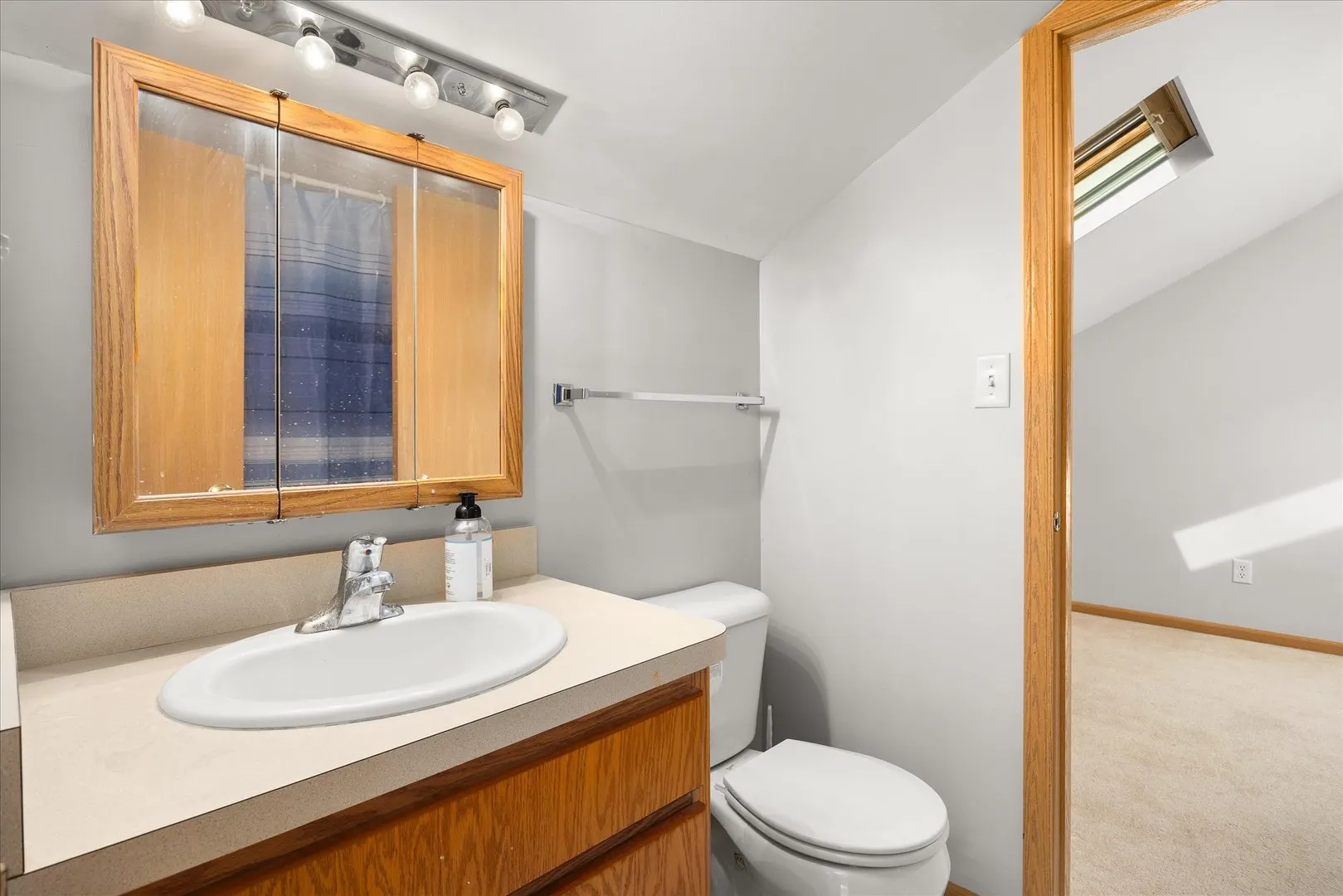 803 Ashbury Way IL