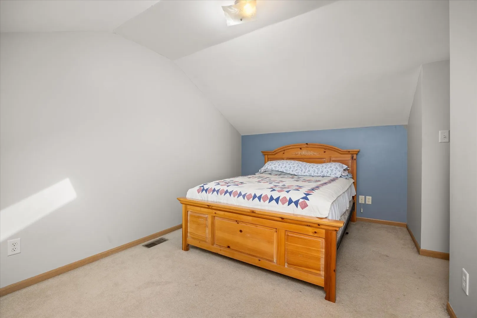 803 Ashbury Way IL