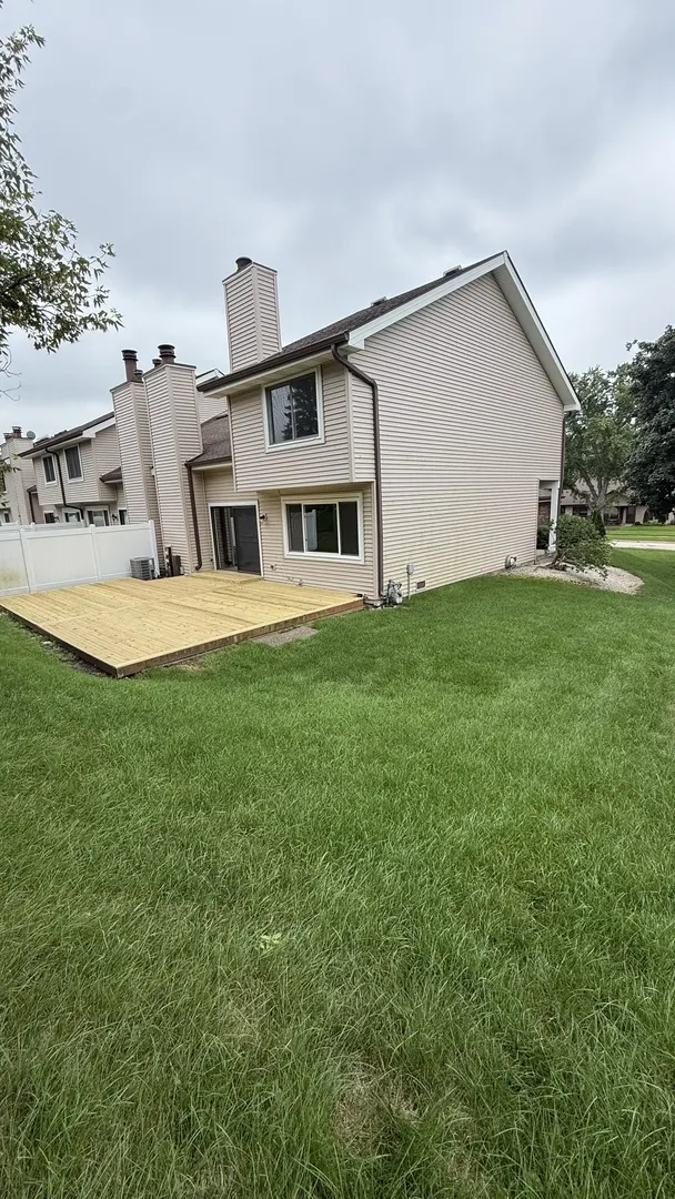 516 N Thornwood Drive IL