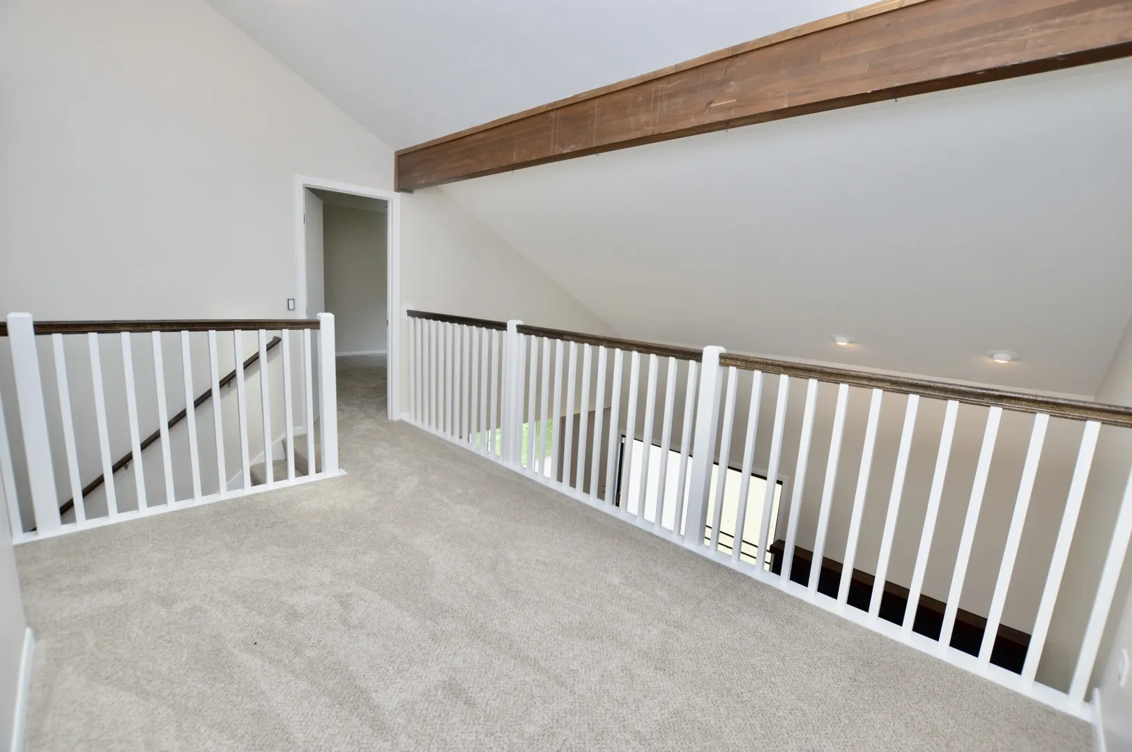 516 N Thornwood Drive IL