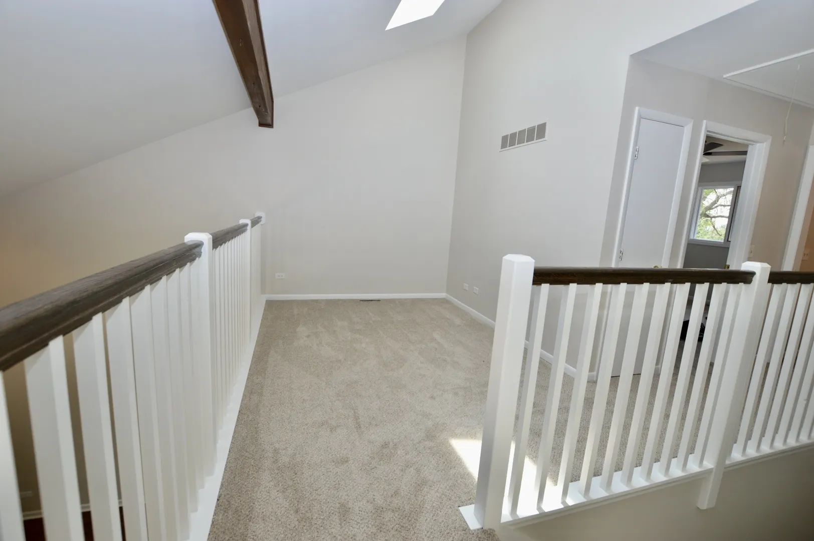 516 N Thornwood Drive IL