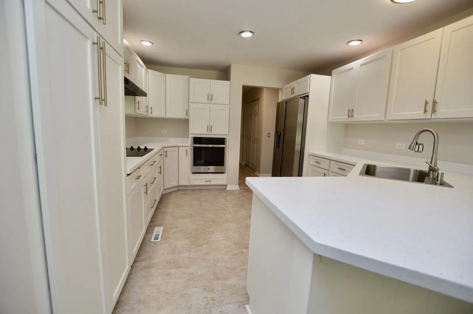 516 N Thornwood Drive IL