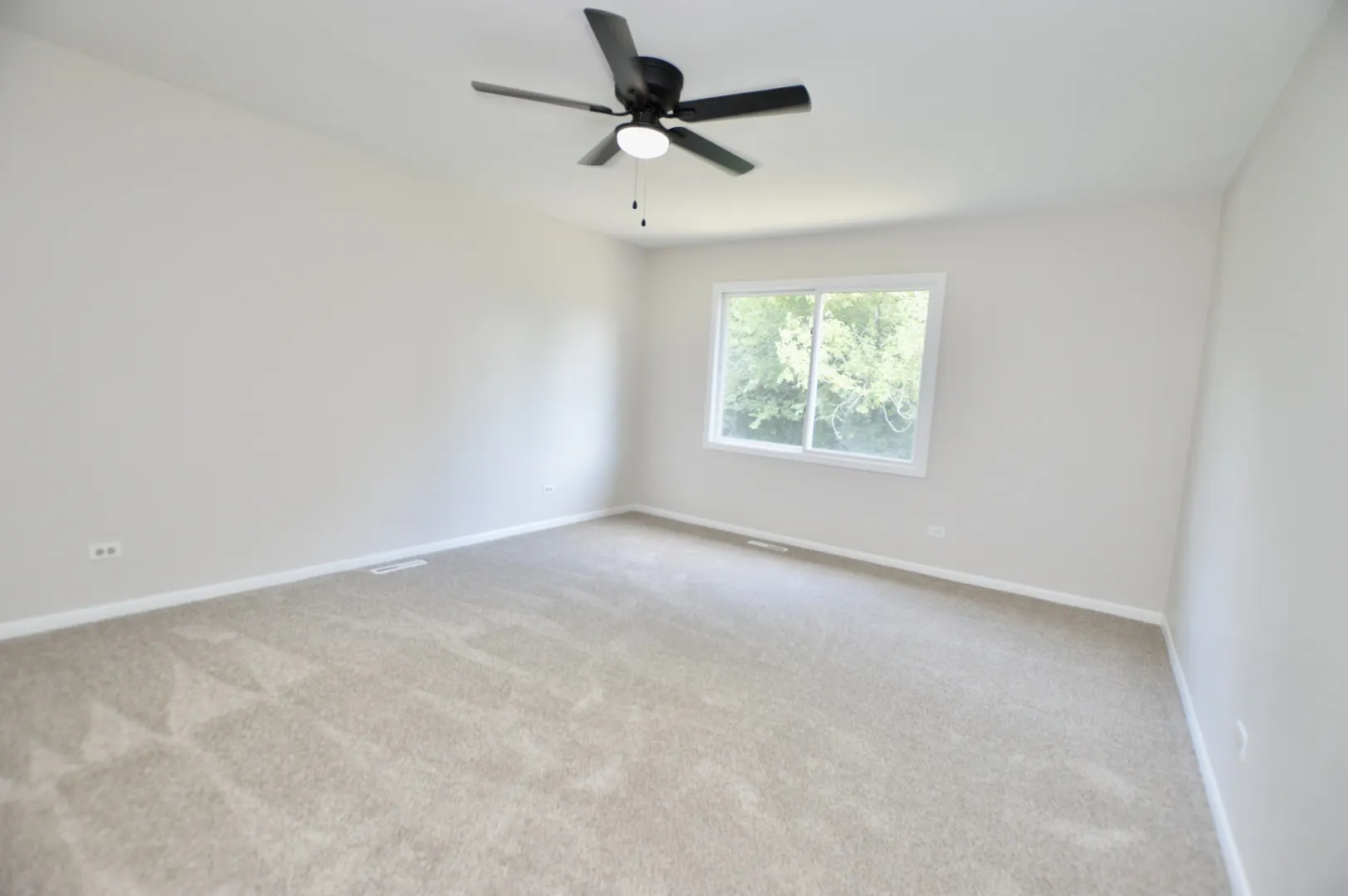 516 N Thornwood Drive IL