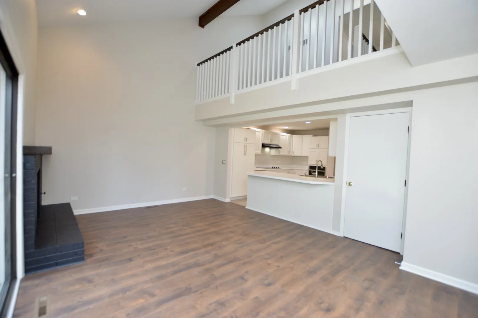 516 N Thornwood Drive IL