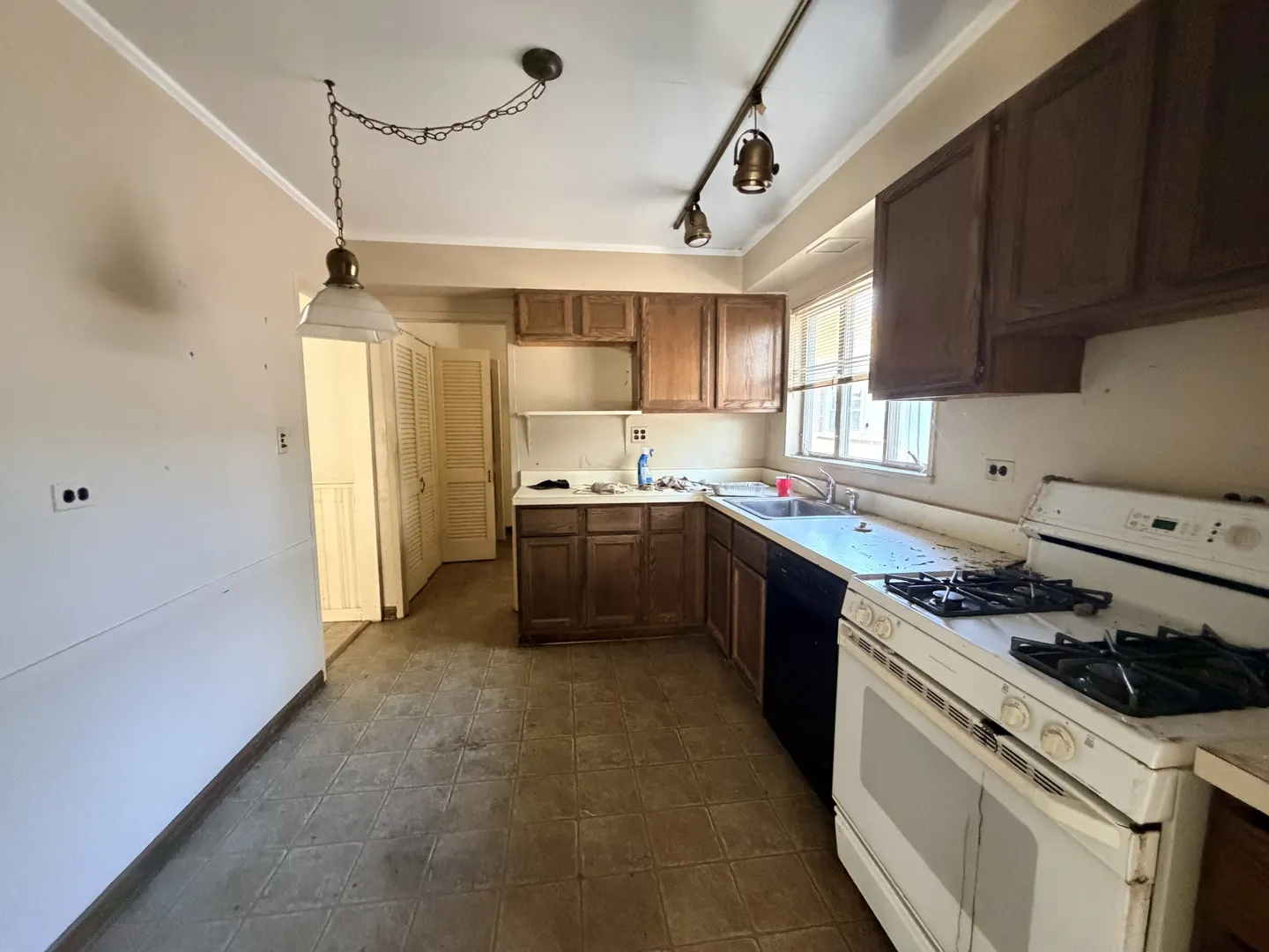 277 Rich Road IL