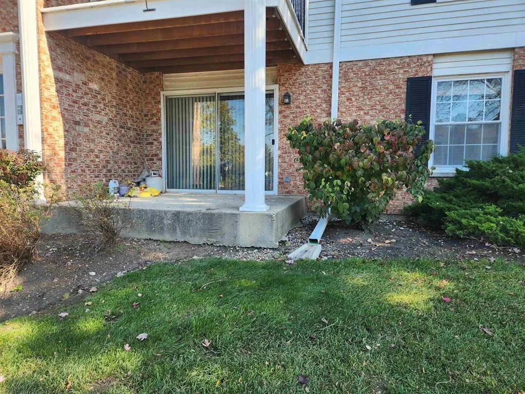 971 Golf Course Road IL #4