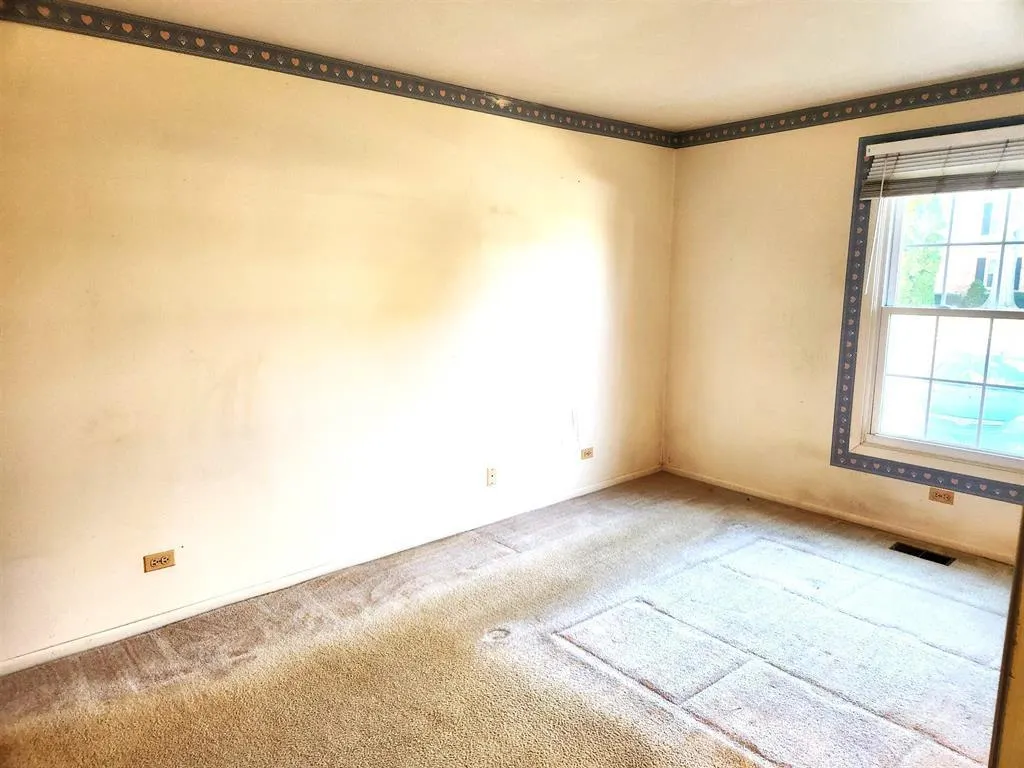 971 Golf Course Road IL #4