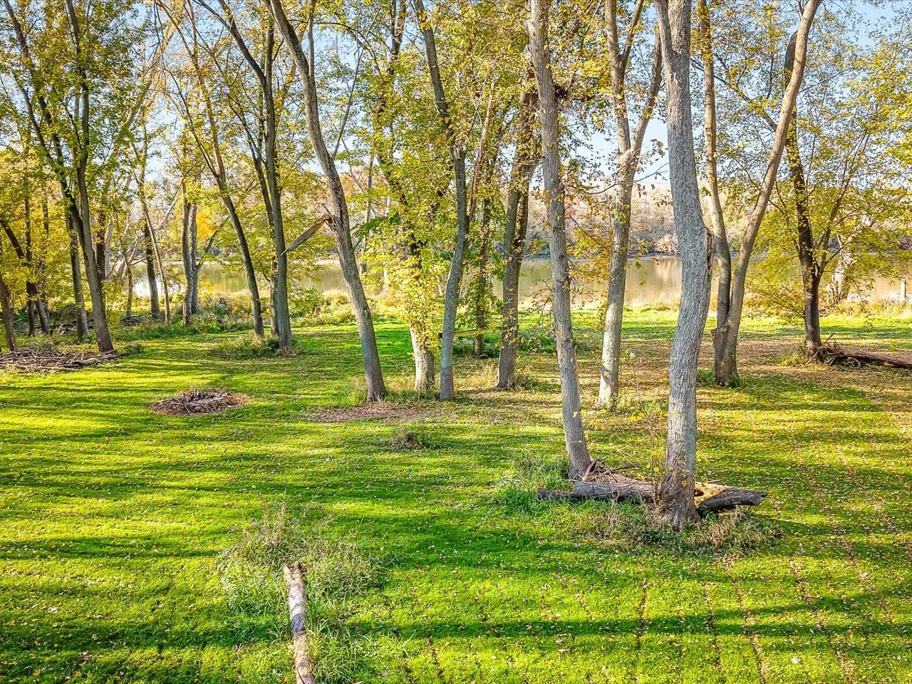 690 Valley Forge Trail IL