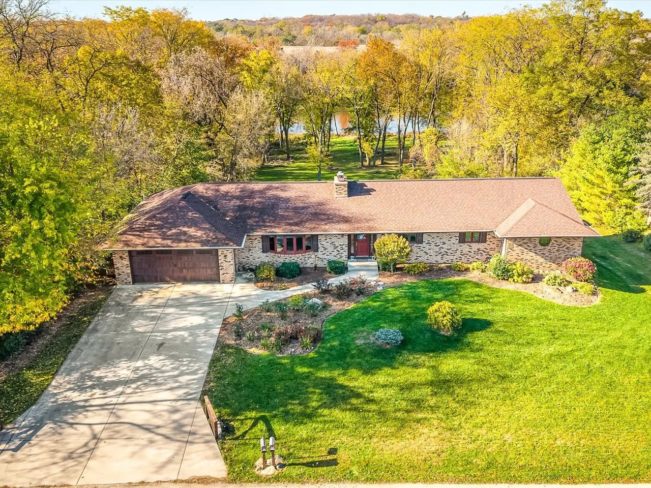 690 Valley Forge Trail IL