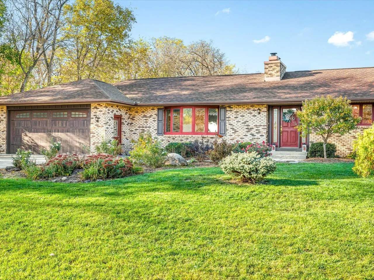 690 Valley Forge Trail IL