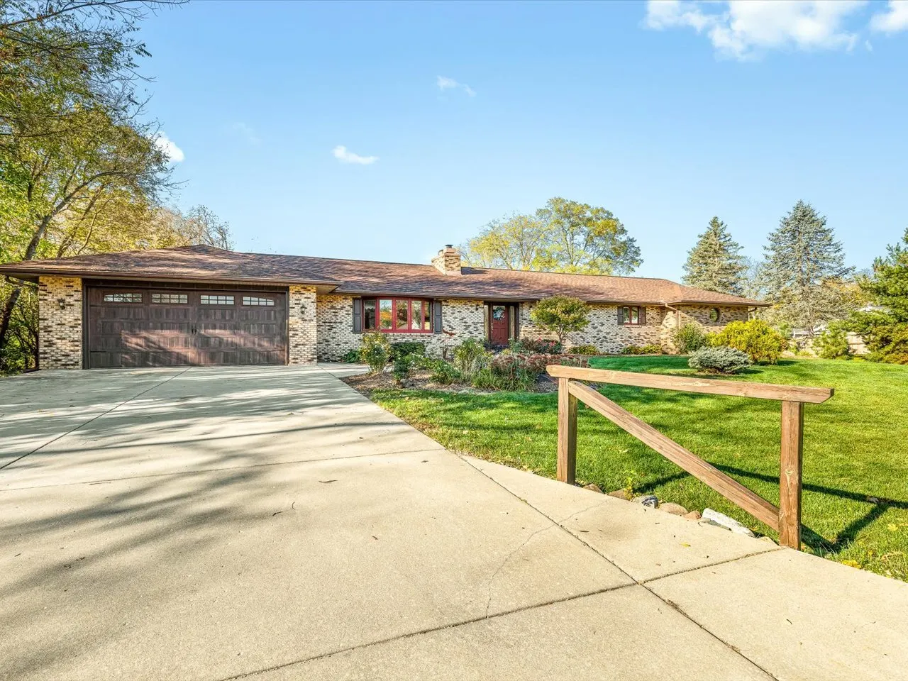 690 Valley Forge Trail IL