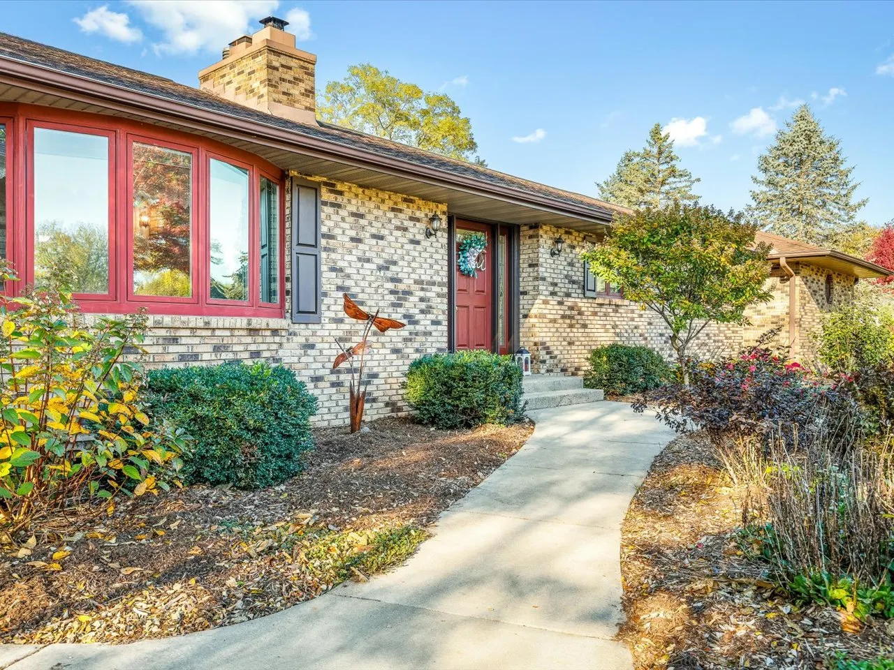 690 Valley Forge Trail IL