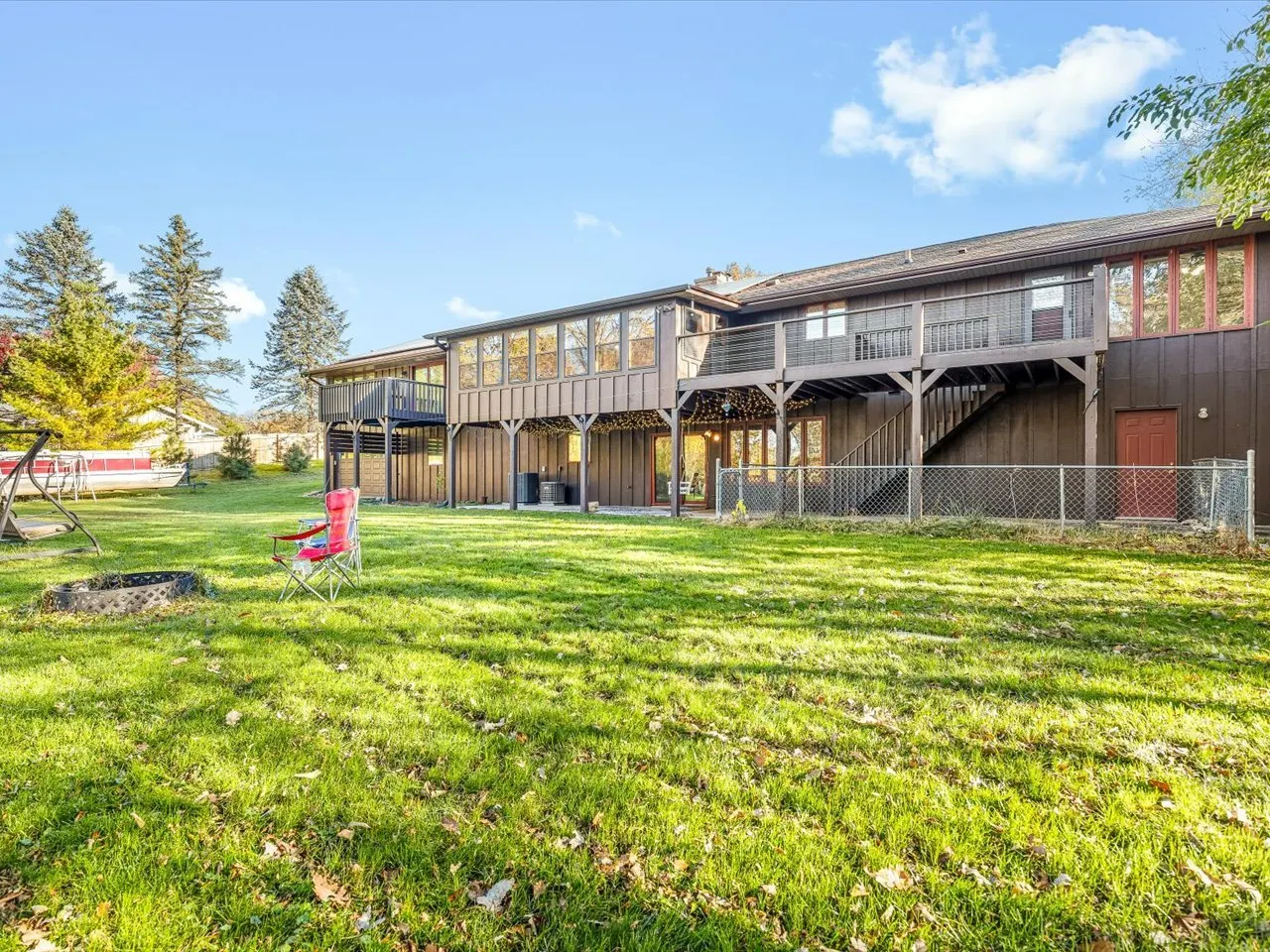 690 Valley Forge Trail IL