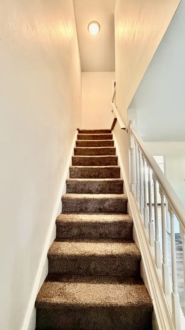 22 Oak Park Drive W IL