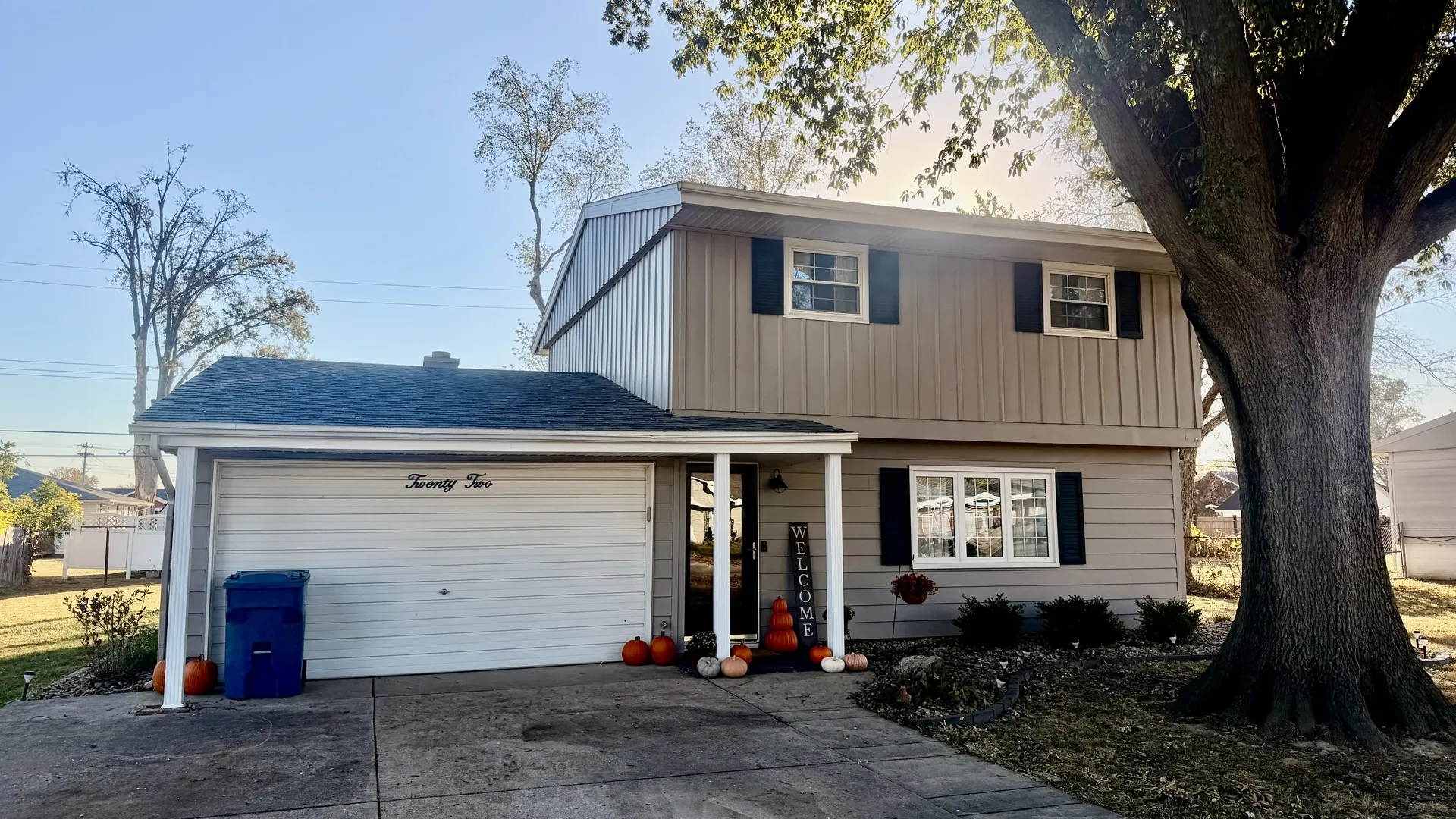 22 Oak Park Drive W IL