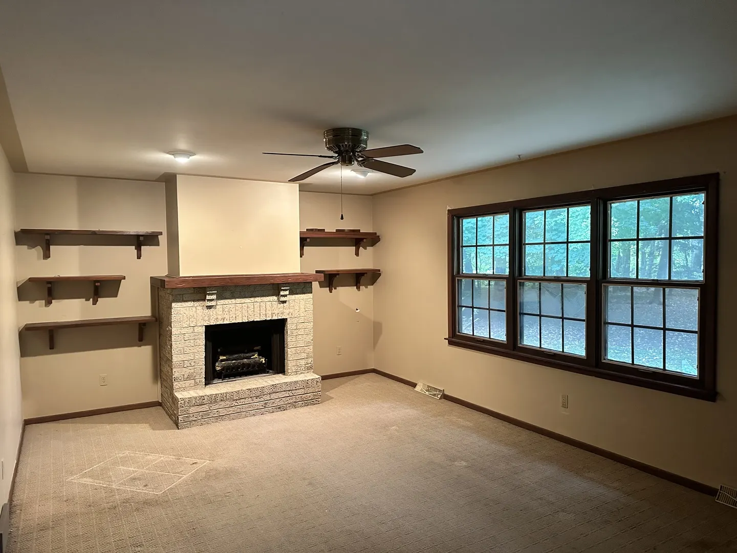 4850 Mill Road IL
