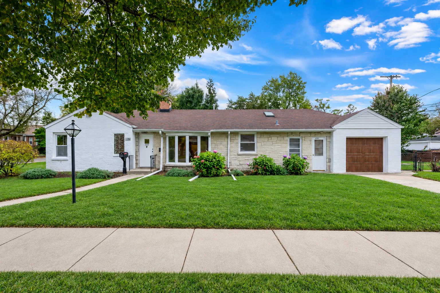 4305 Keeney Street IL