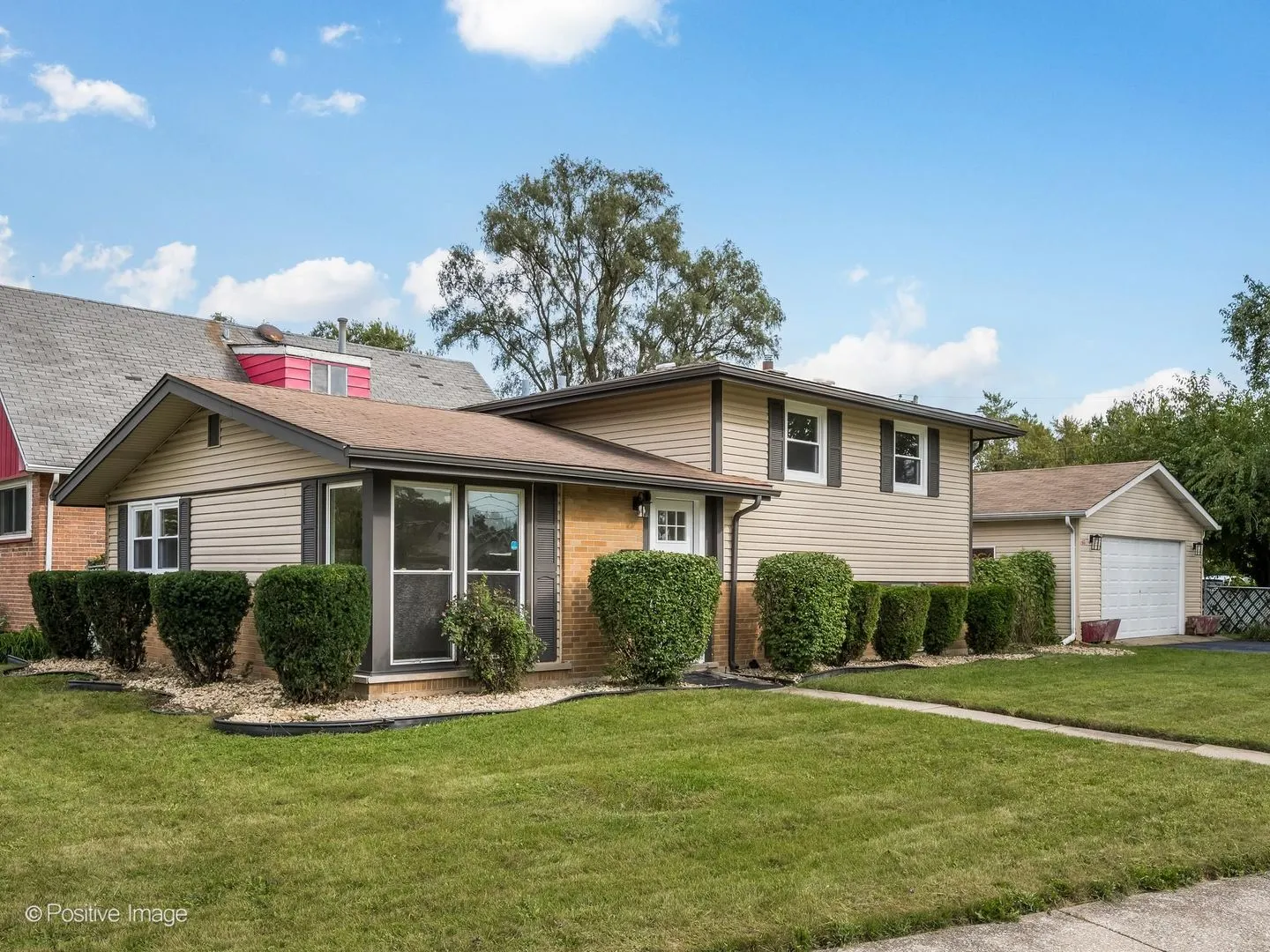 16843 Briargate Drive IL