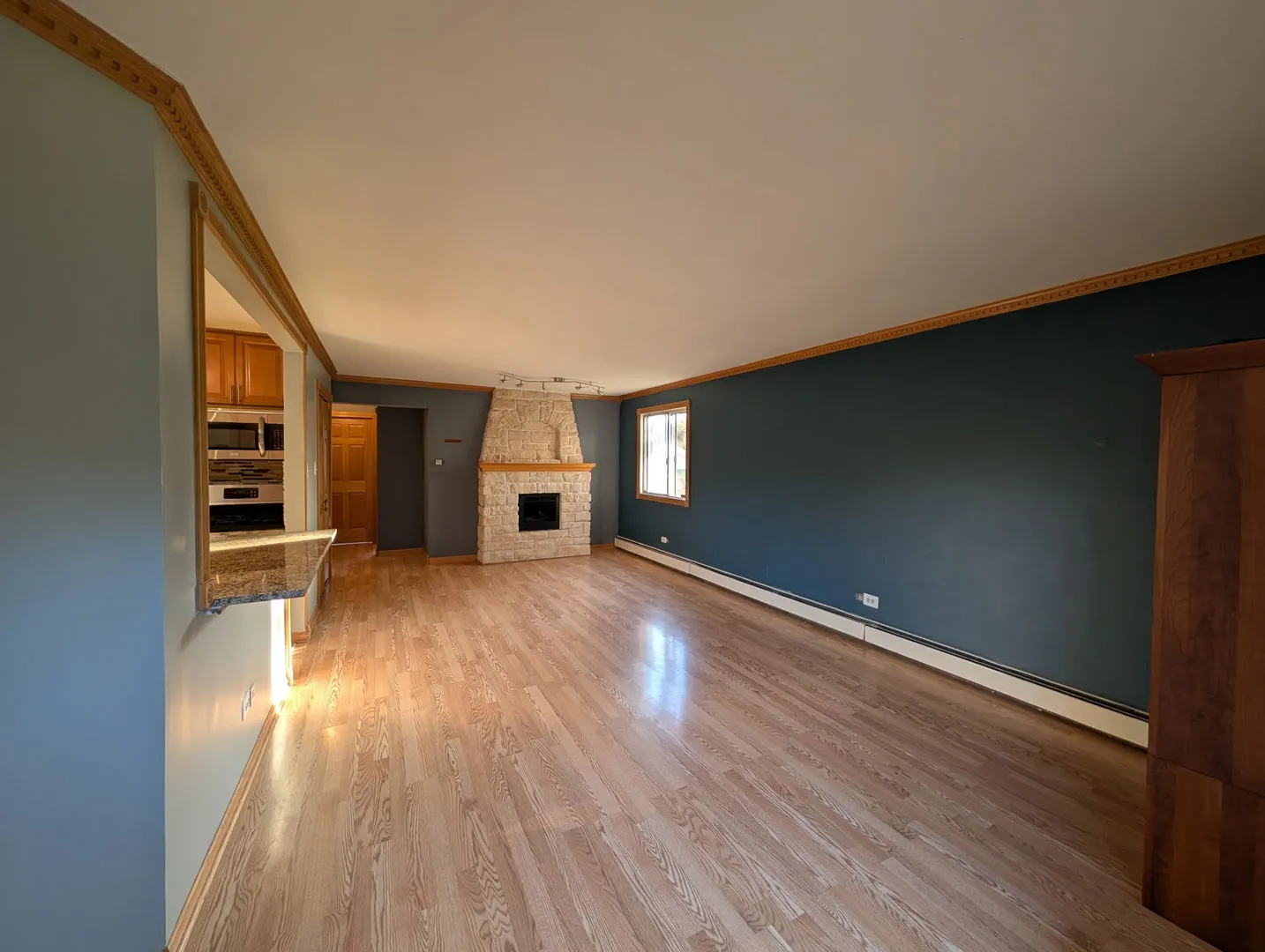 5348 Waterbury Drive IL #1905