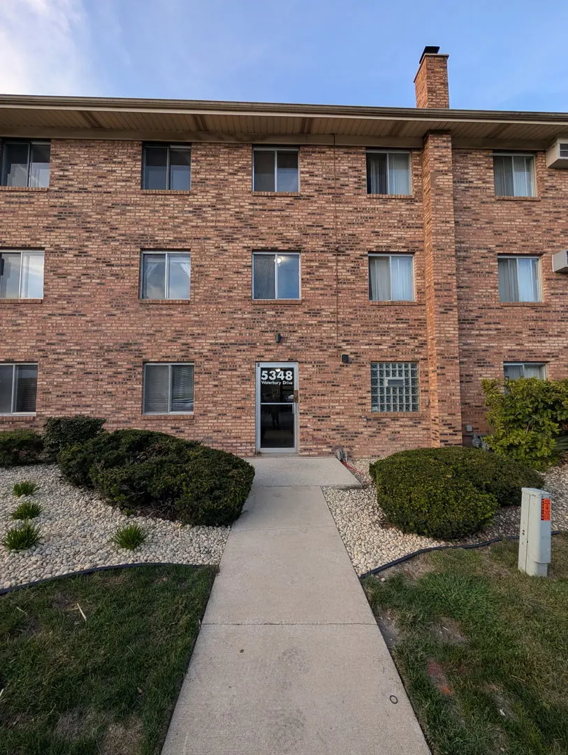 5348 Waterbury Drive IL #1905