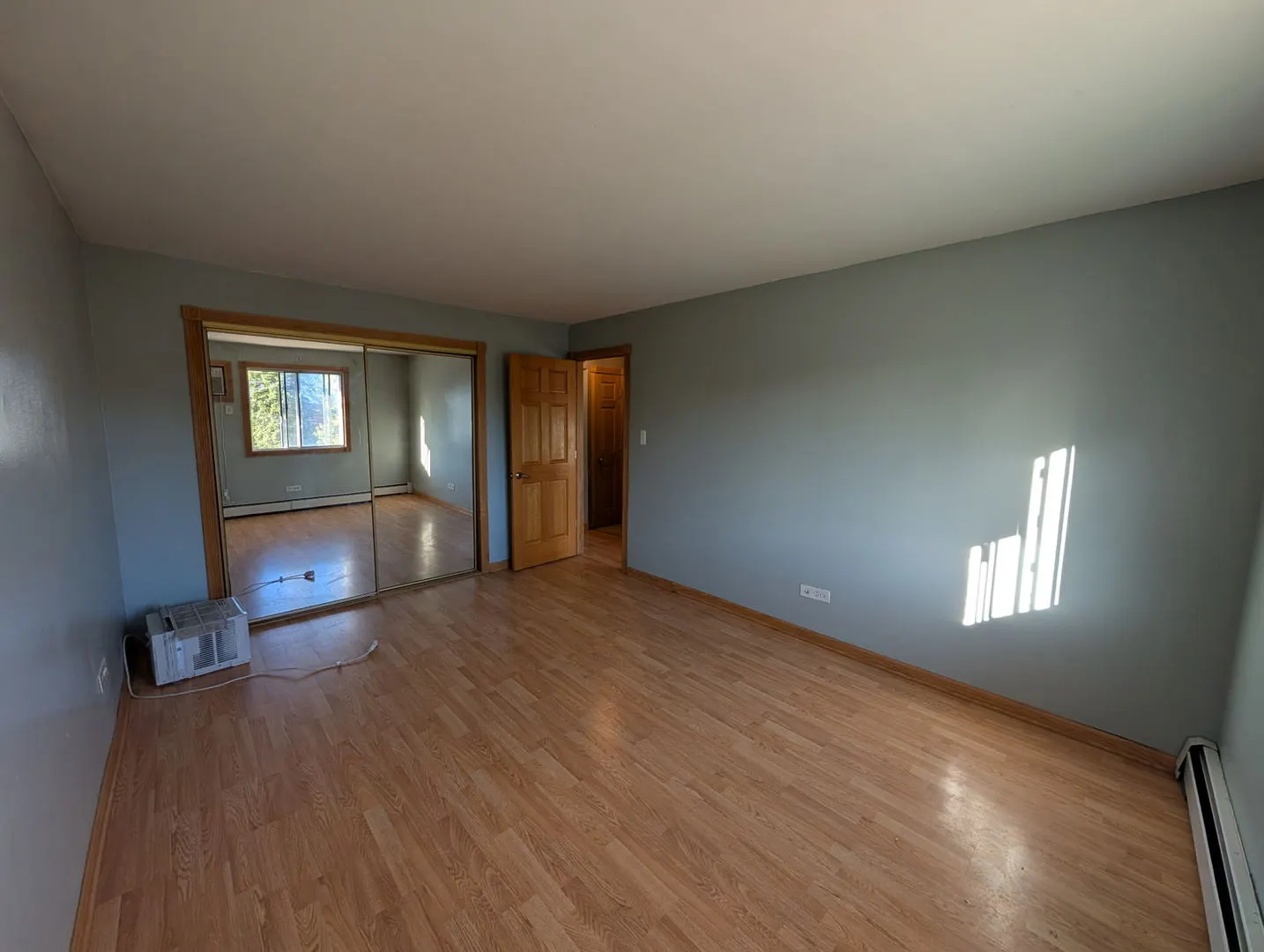 5348 Waterbury Drive IL #1905