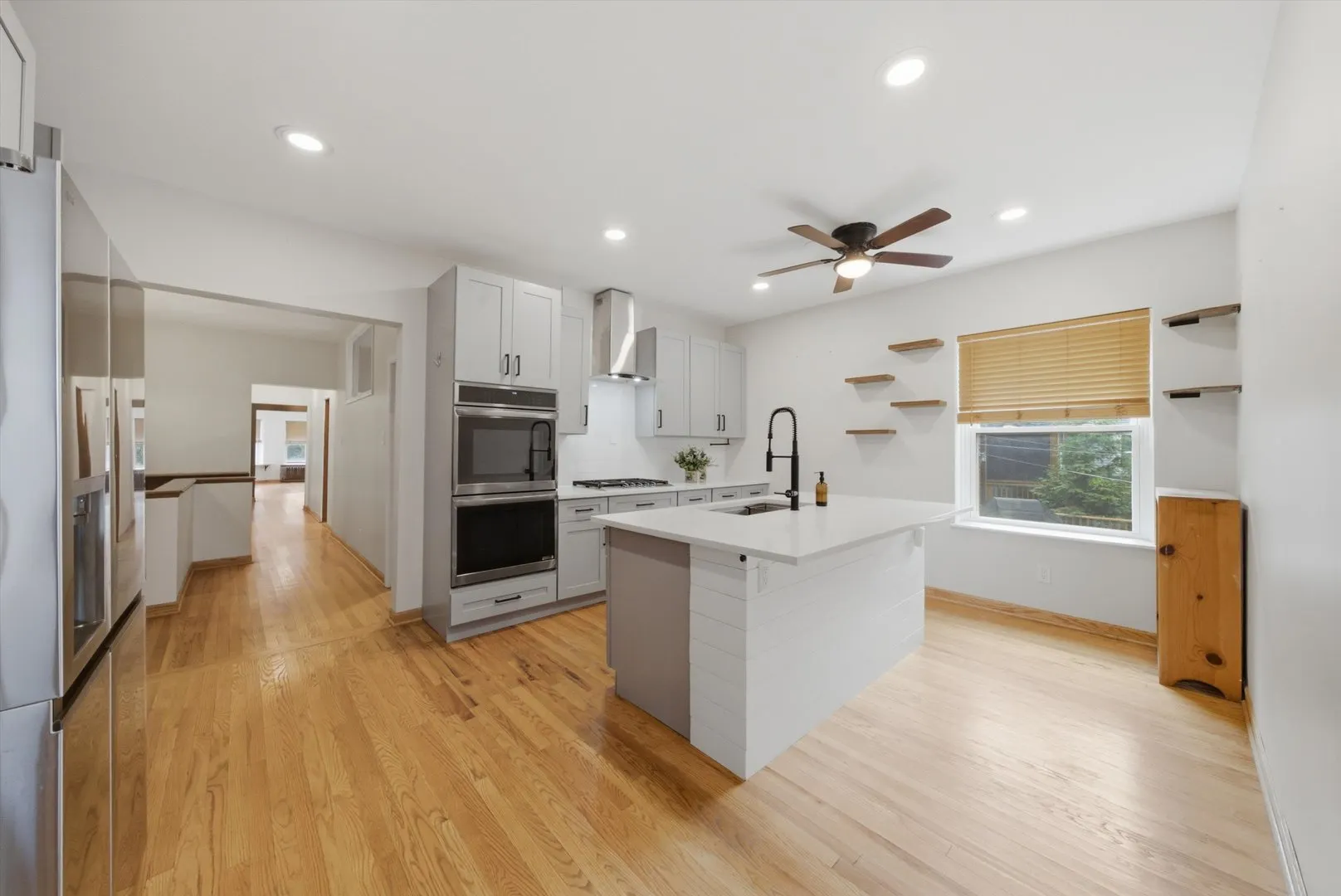 2640 W Logan Boulevard IL #102