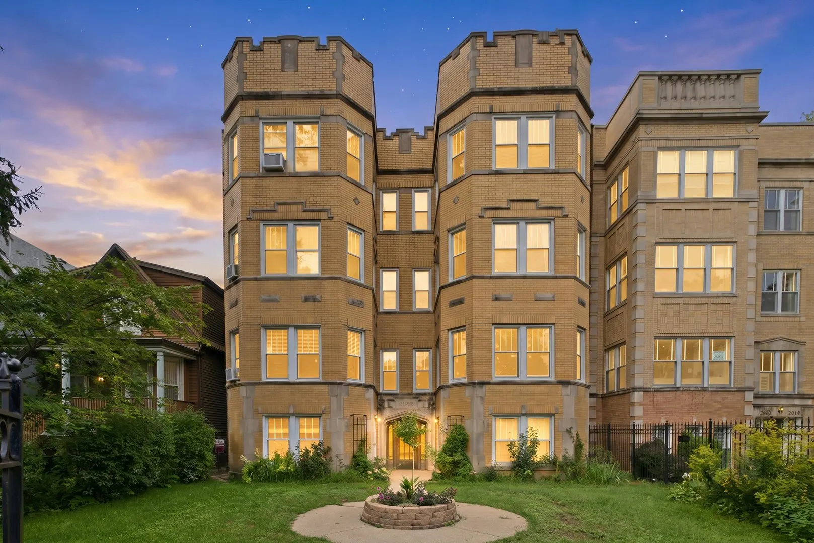 2640 W Logan Boulevard IL #102