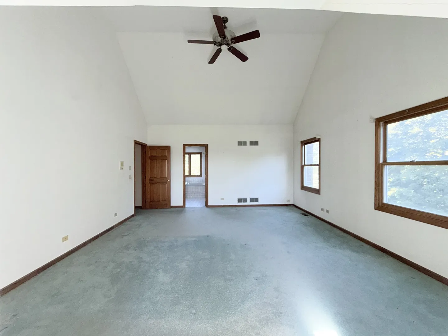 50 Deer Point Drive IL