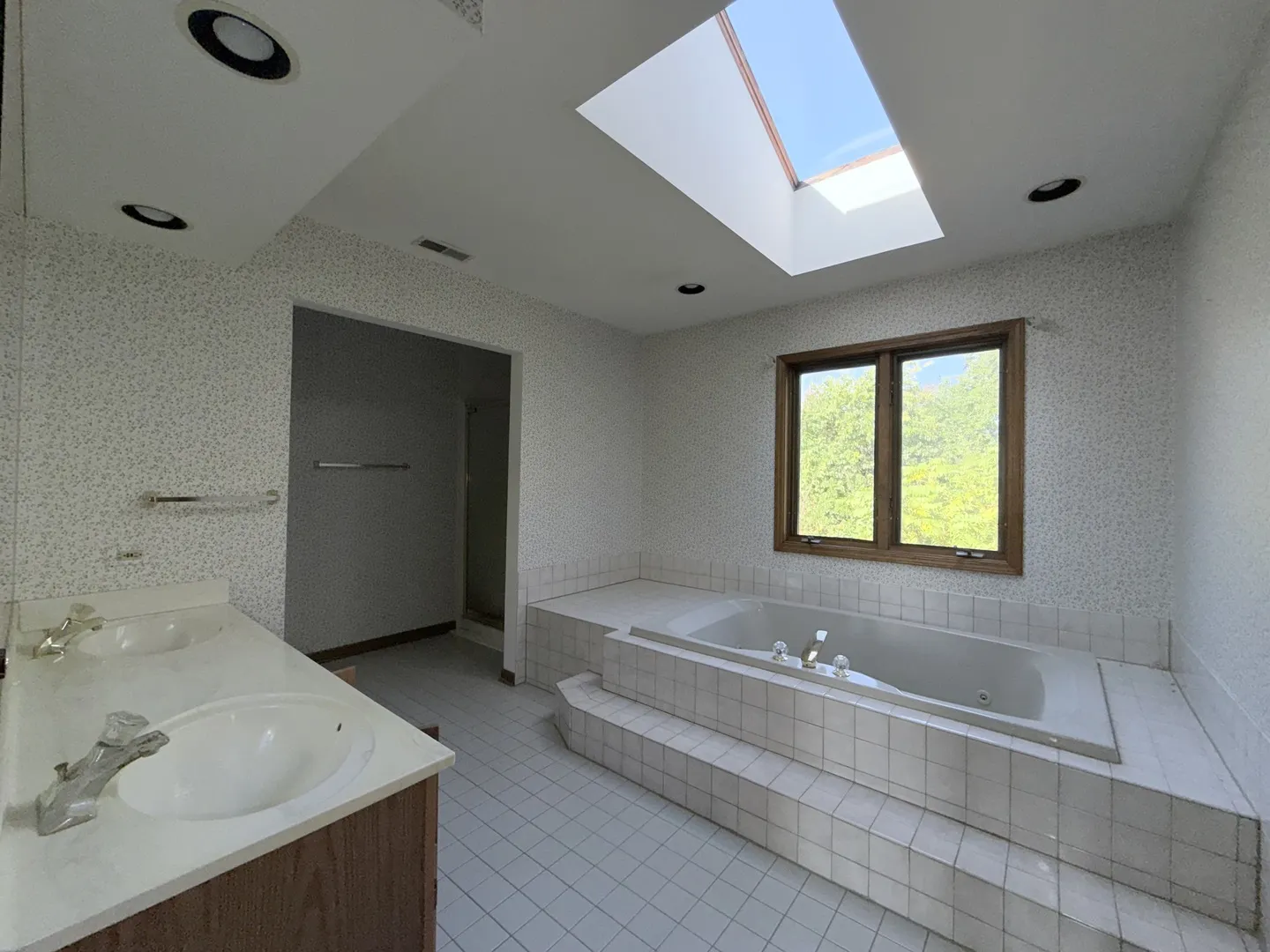 50 Deer Point Drive IL