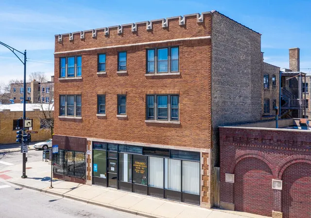6602 N Clark Street IL
