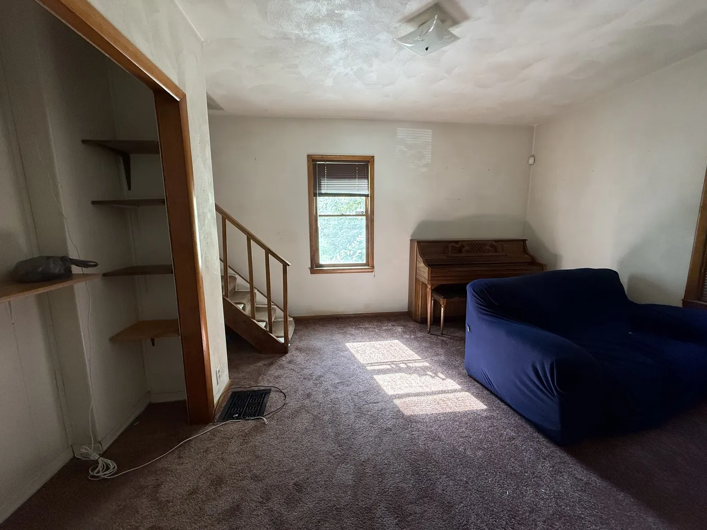521 E Pleasant Street IL