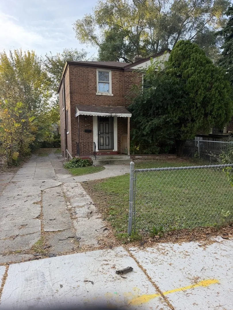 9728 S Chappel Avenue IL