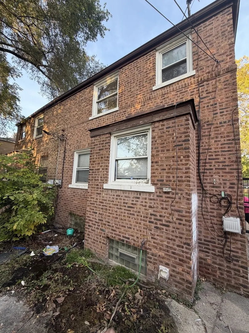 9728 S Chappel Avenue IL