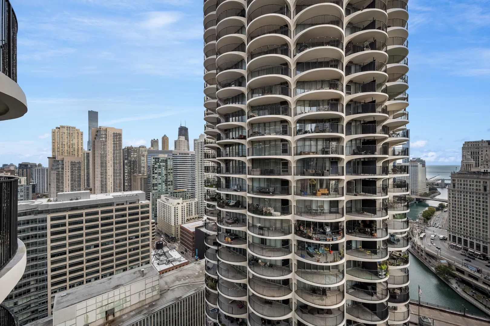 300 N STATE Street IL #3608
