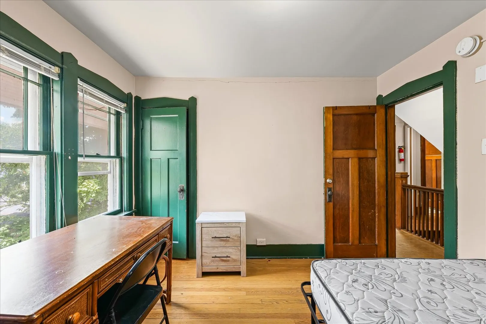 401 W Elm Street IL