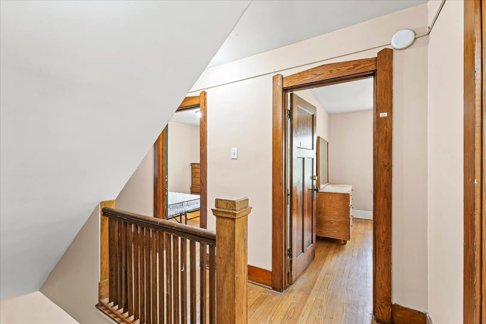 401 W Elm Street IL