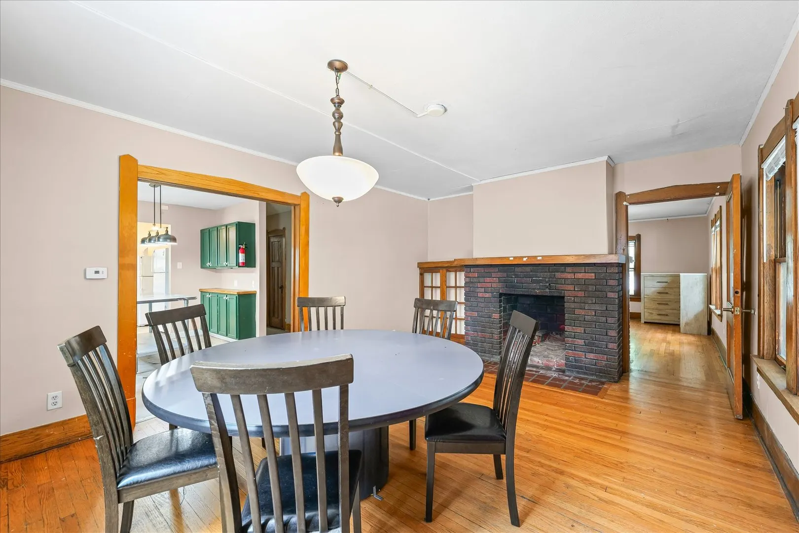 401 W Elm Street IL