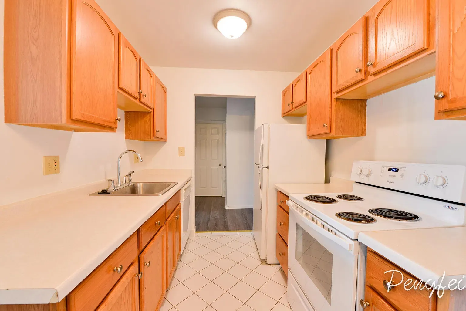 7410 Brookdale Drive IL #213