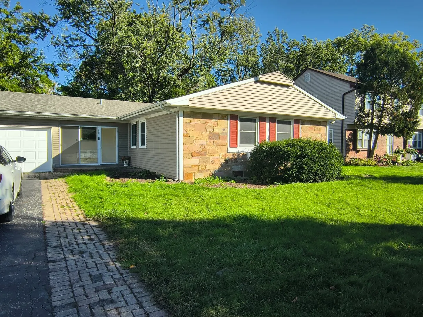 720 Woodhollow Lane IL