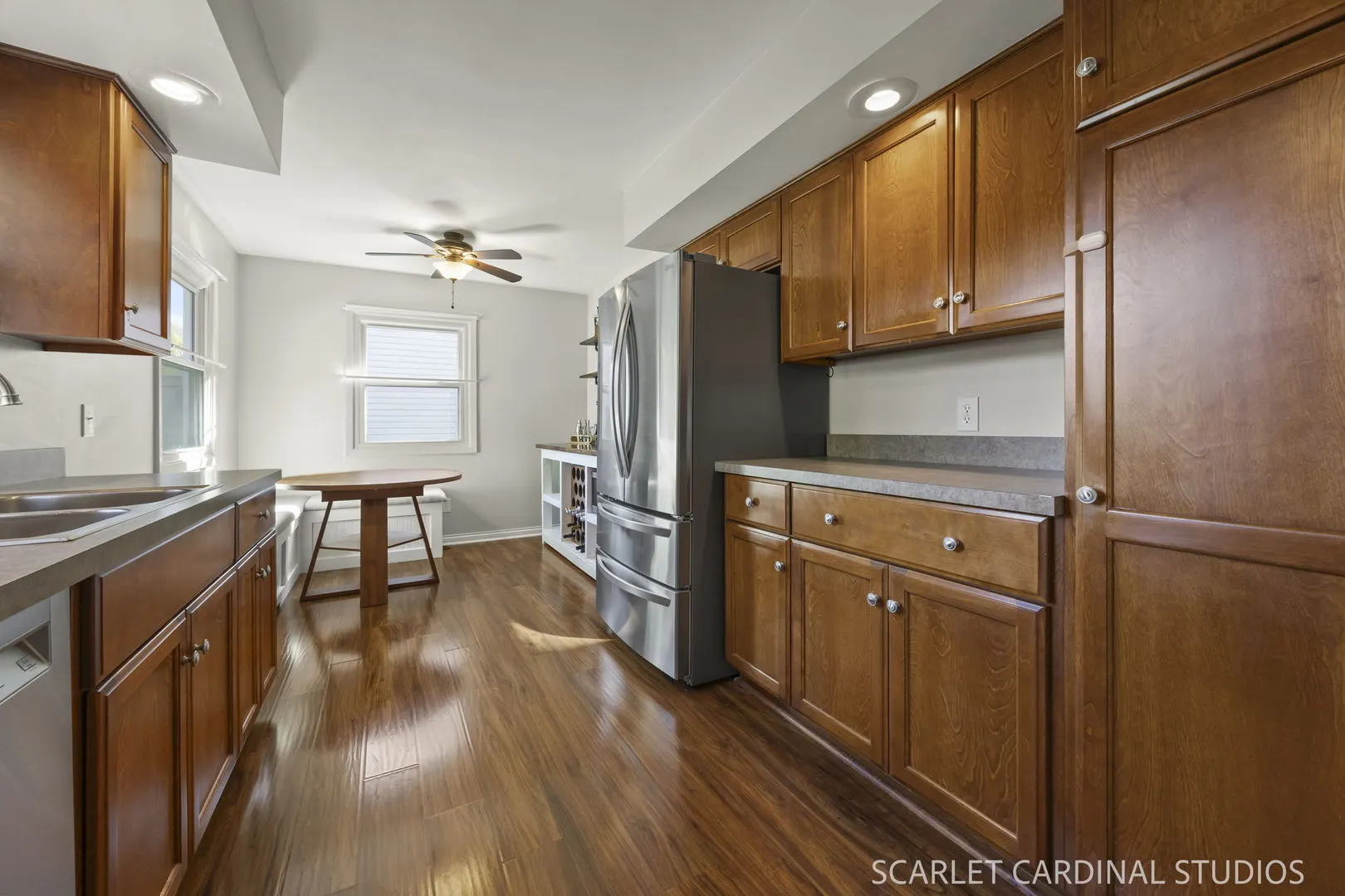 27 Fieldpoint Road IL