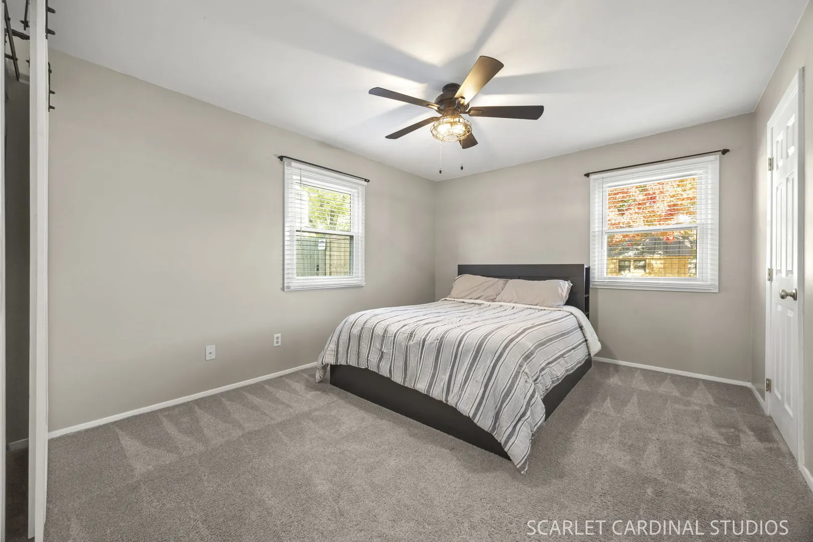 27 Fieldpoint Road IL